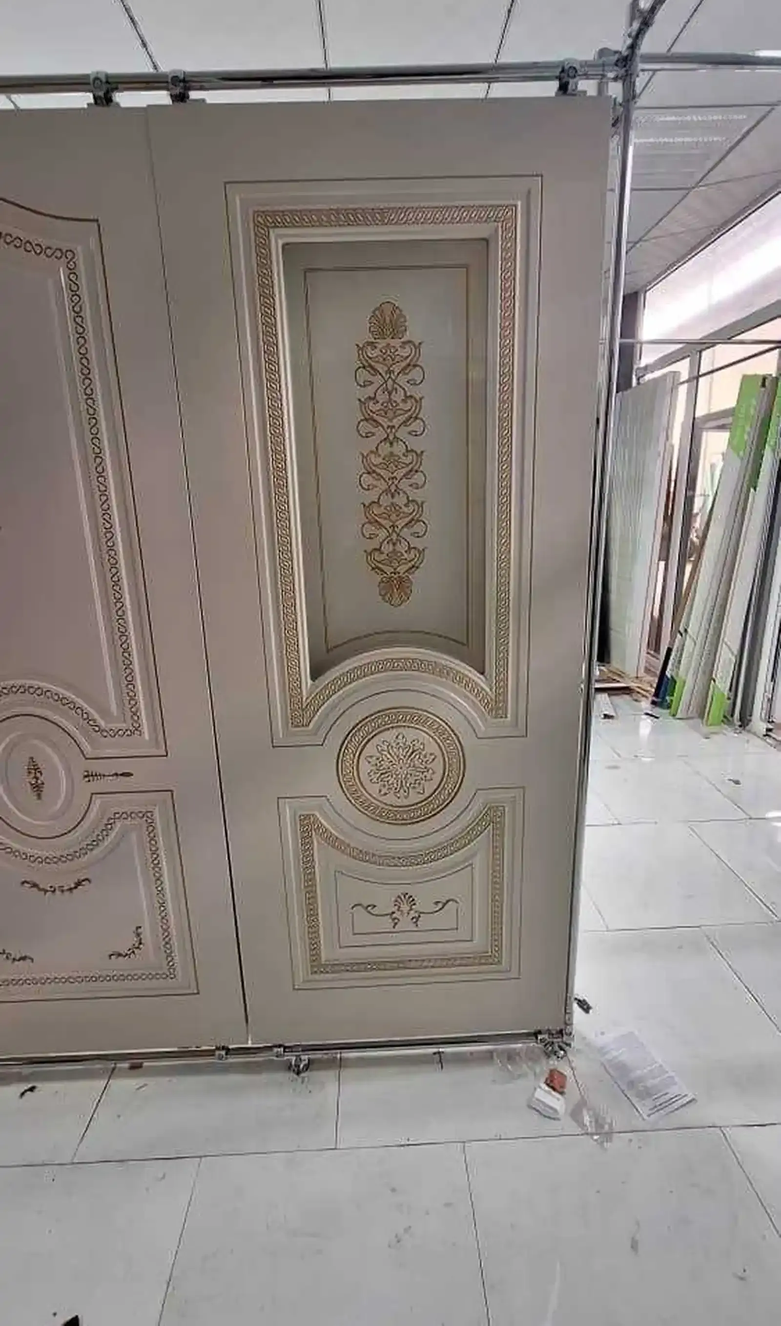 Дари неокласик