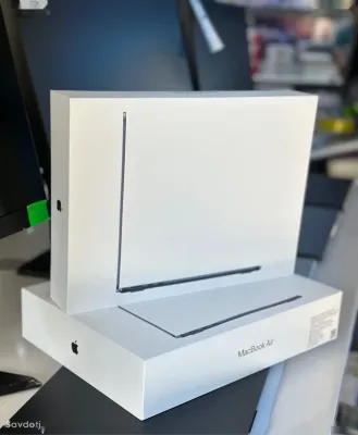 Ноутбук Macbook air M4