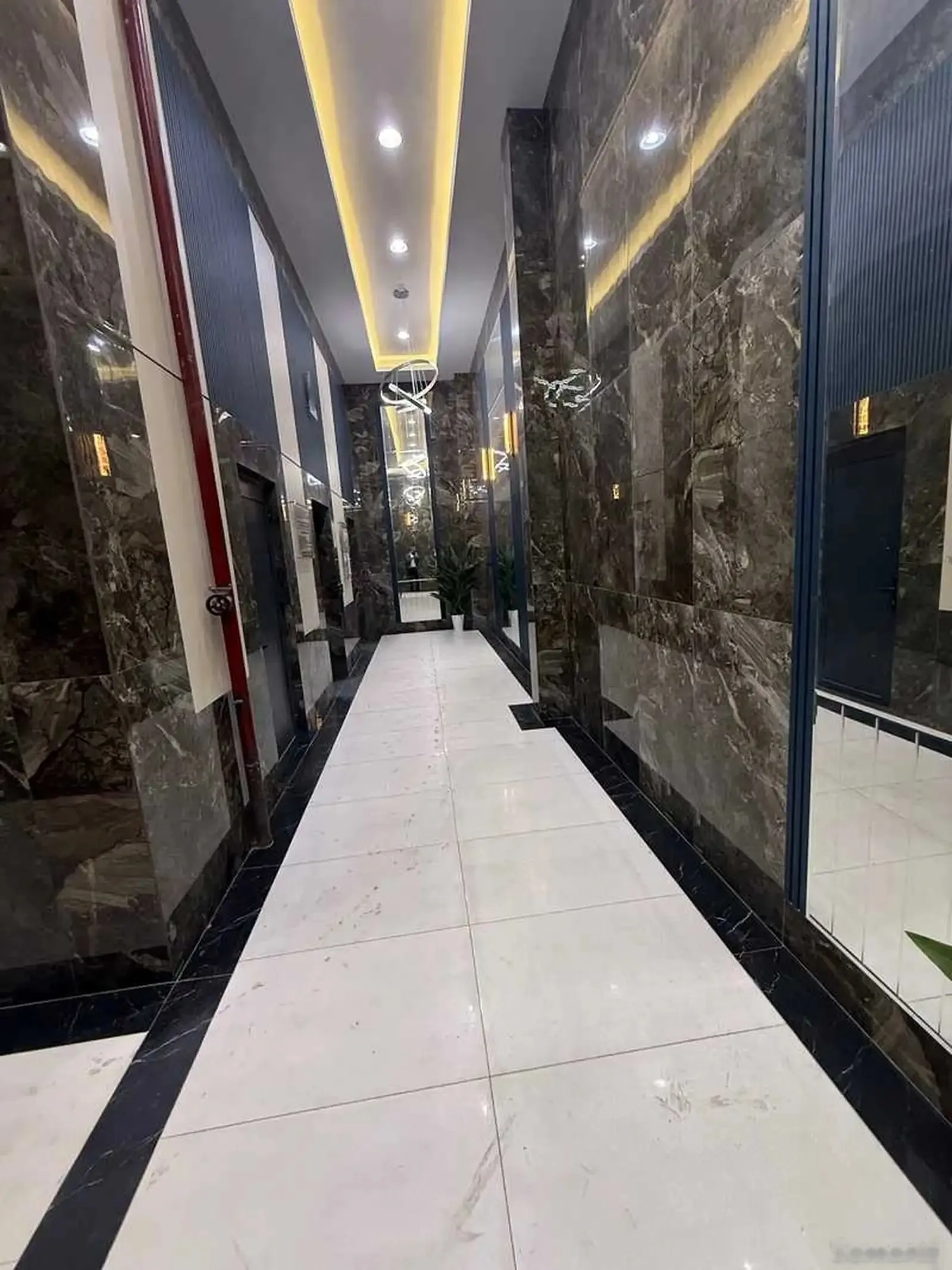 2-комн. квартира, 5 этаж, 60м², 82мкр
