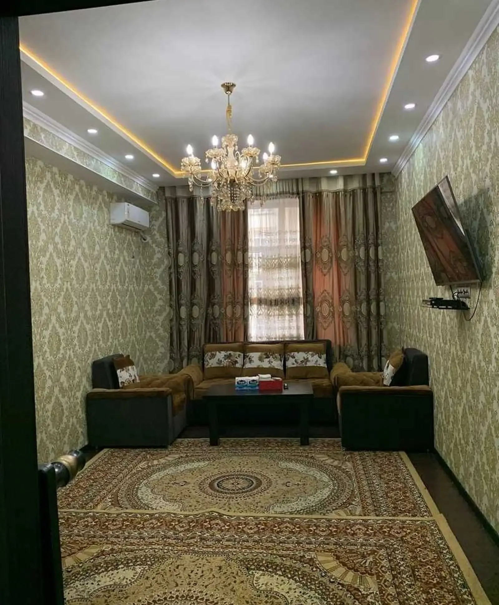 3-комн. квартира, 4 этаж, 105м², Зарафшон, Доми Нок