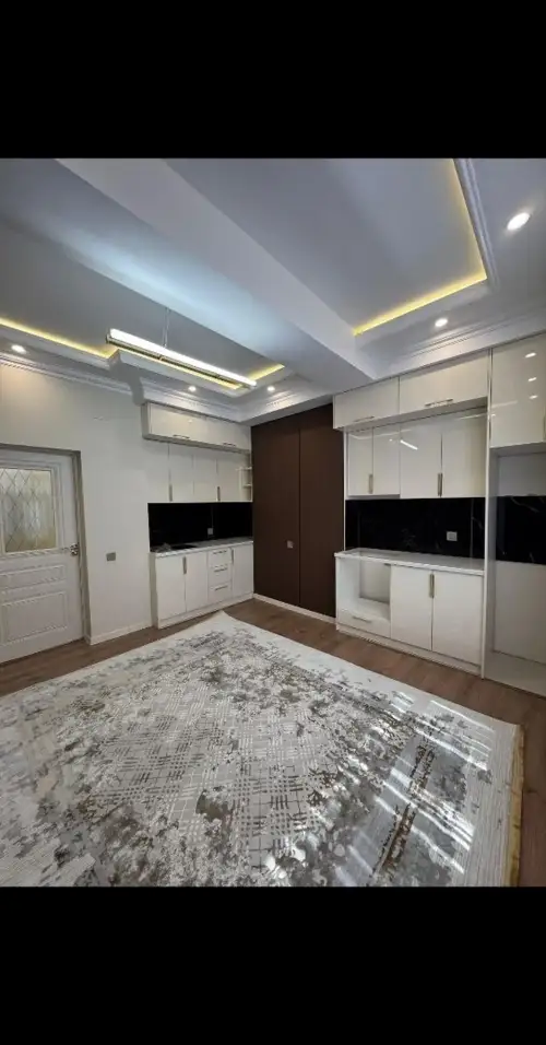3-комн. квартира, 4 этаж, 93 м², Фирдавси