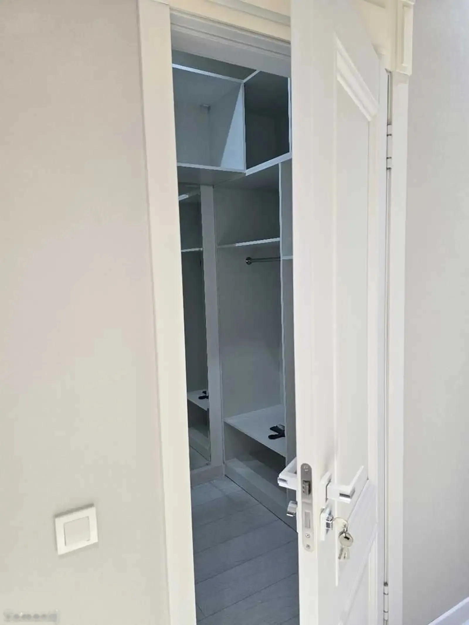 2-комн. квартира, 9 этаж, 80м², Исмоил Сомони