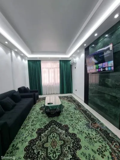 2-комн. квартира, 12 этаж, 90м², дом печати