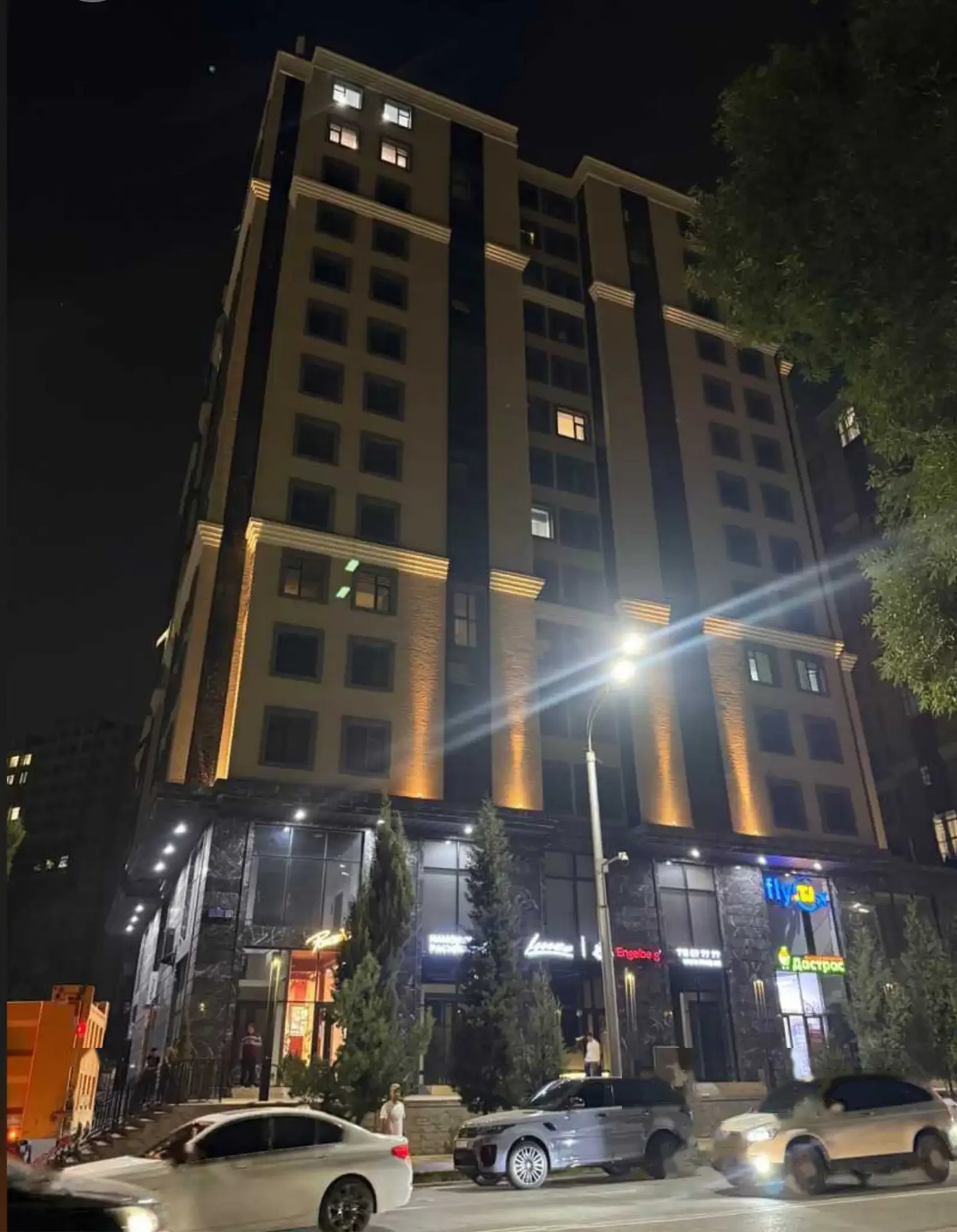 2-комн. квартира, 14 этаж, 60м², Зелёный Шохмансур