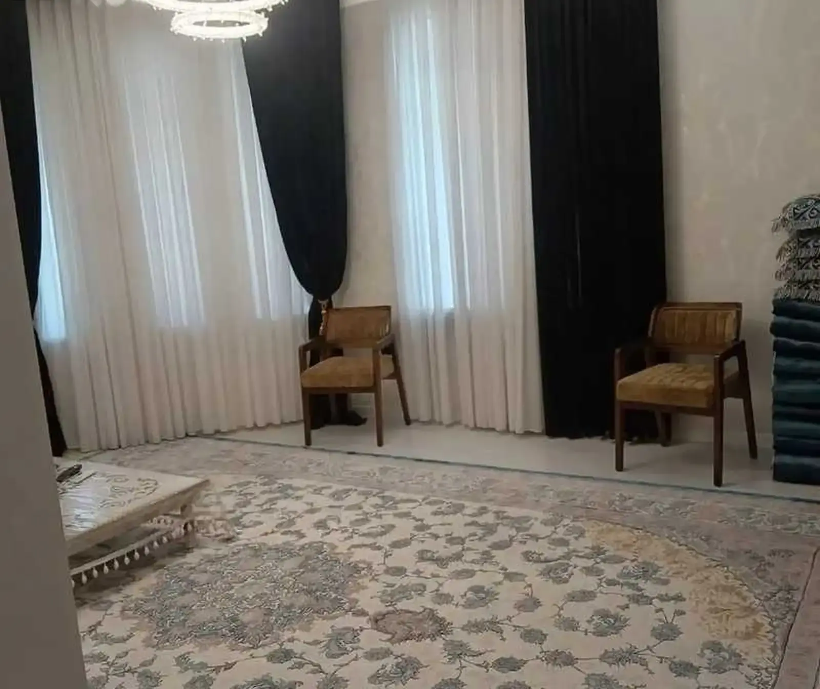 3-комн. квартира, 1 этаж, 100м², шохмансур