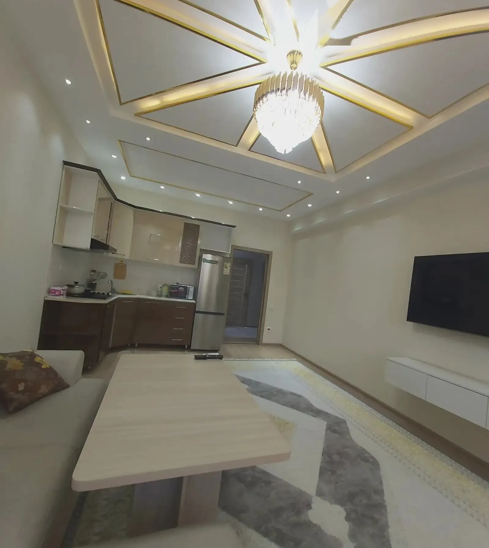 2-комн. квартира, 2 этаж, 60 м², 19 мкр
