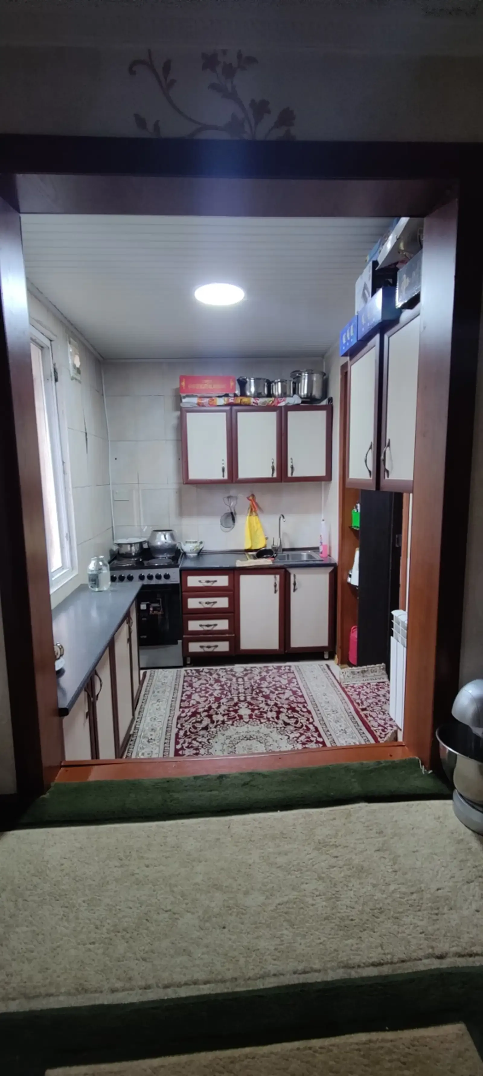 2-комн. квартира, 2 этаж, 58 м², Сино, Молодёжний