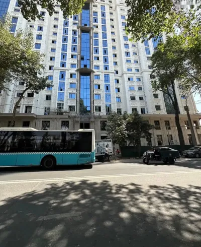 3-комн. квартира, 15 этаж, 134 м², н.Исмоили Сомони,Шохпалас-дом печати
