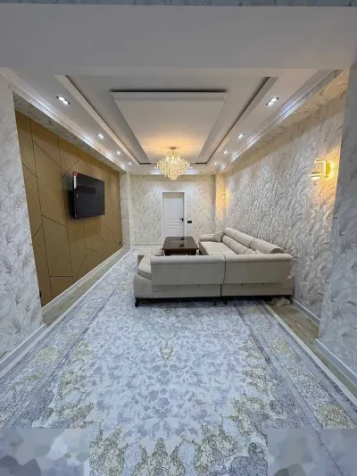 2-комн. квартира, 4 этаж, 105 м², И. Сомони