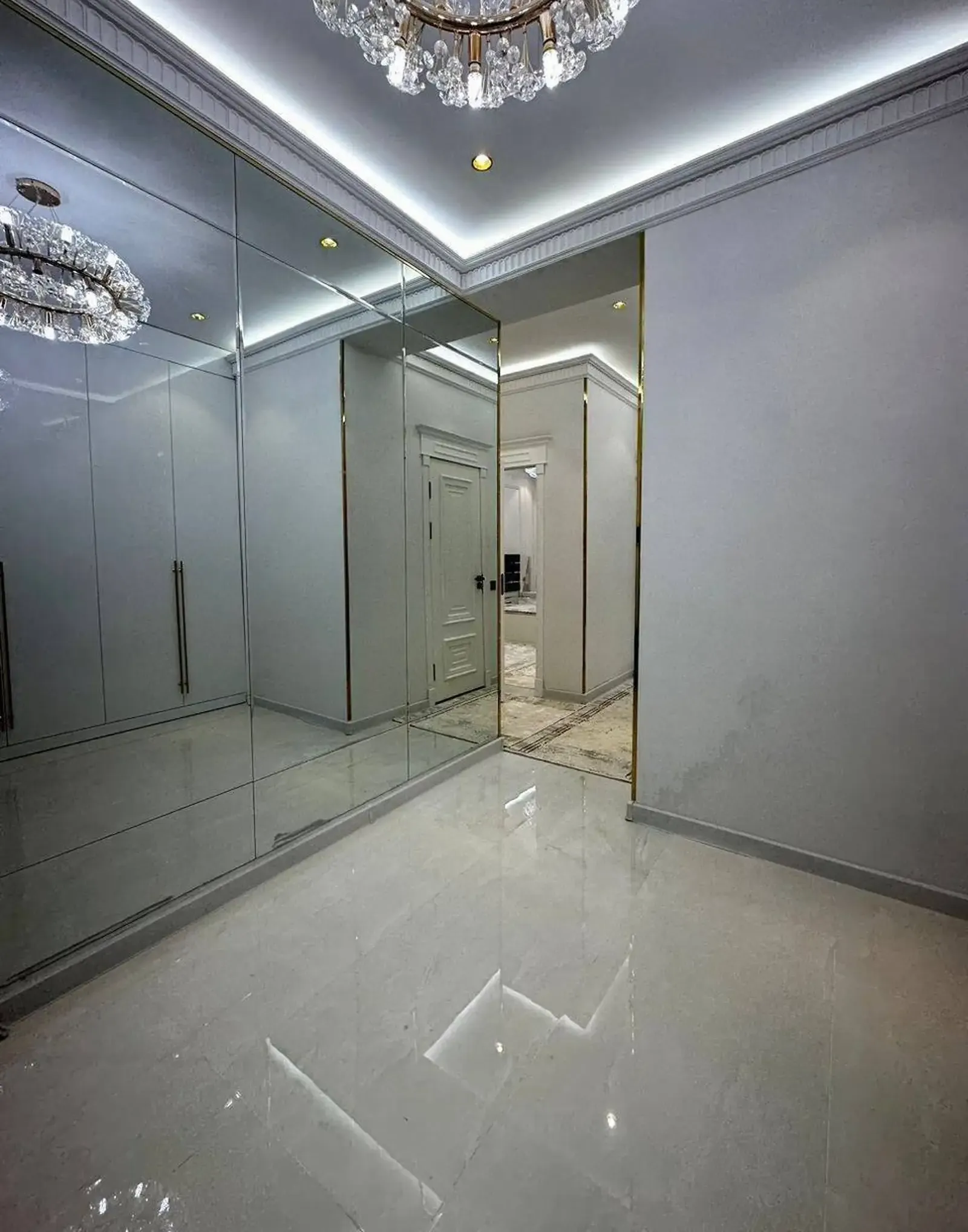 3-комн. квартира, 3 этаж, 119 м², Шохмансур - Овир