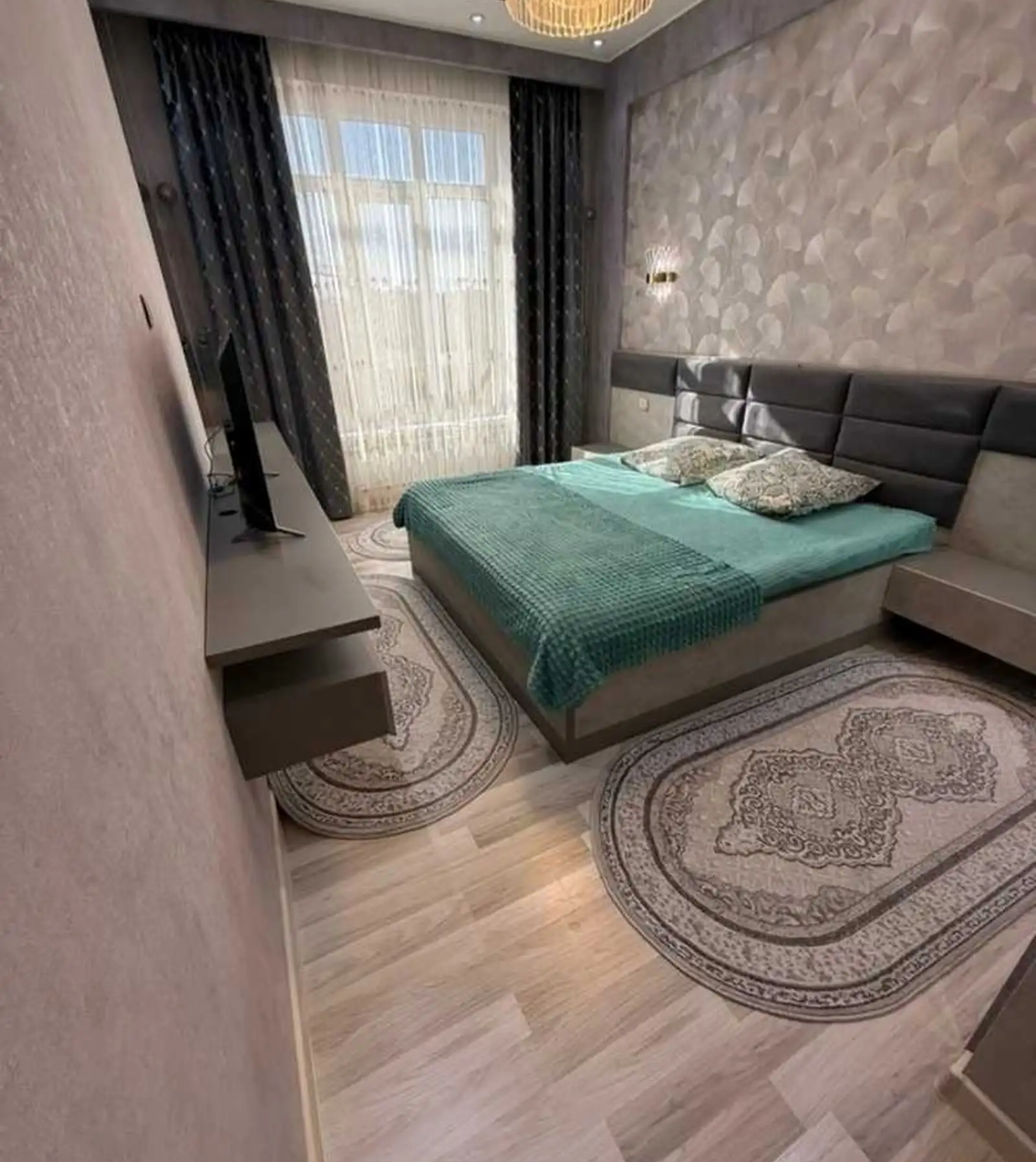 3-комн. квартира, 13 этаж, 110м², Шохмансур ру баруи Садбарг дом книжный мир Гелос