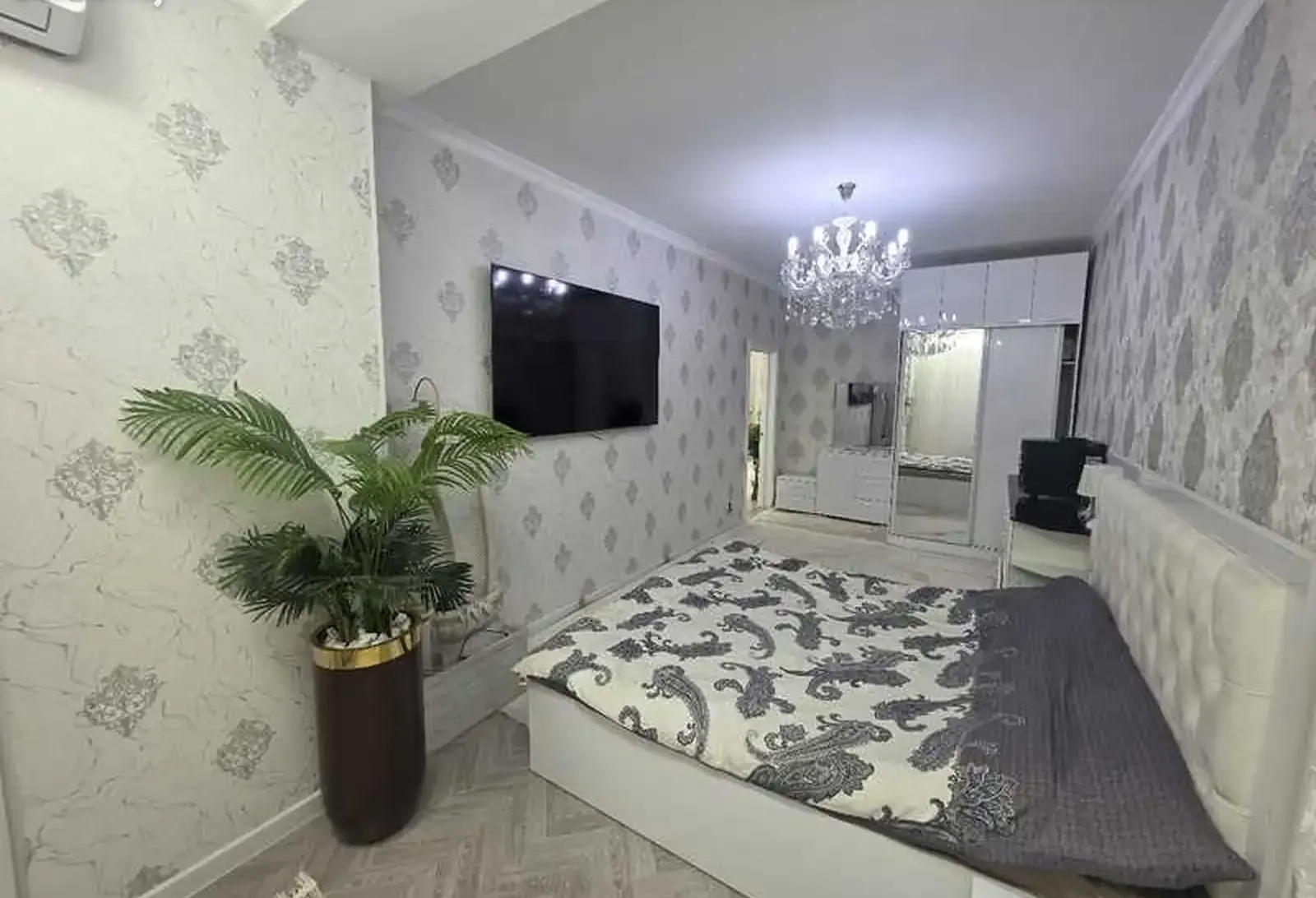 2-комн. квартира, 8 этаж, 80м², 102 МКР ресторани Райхона