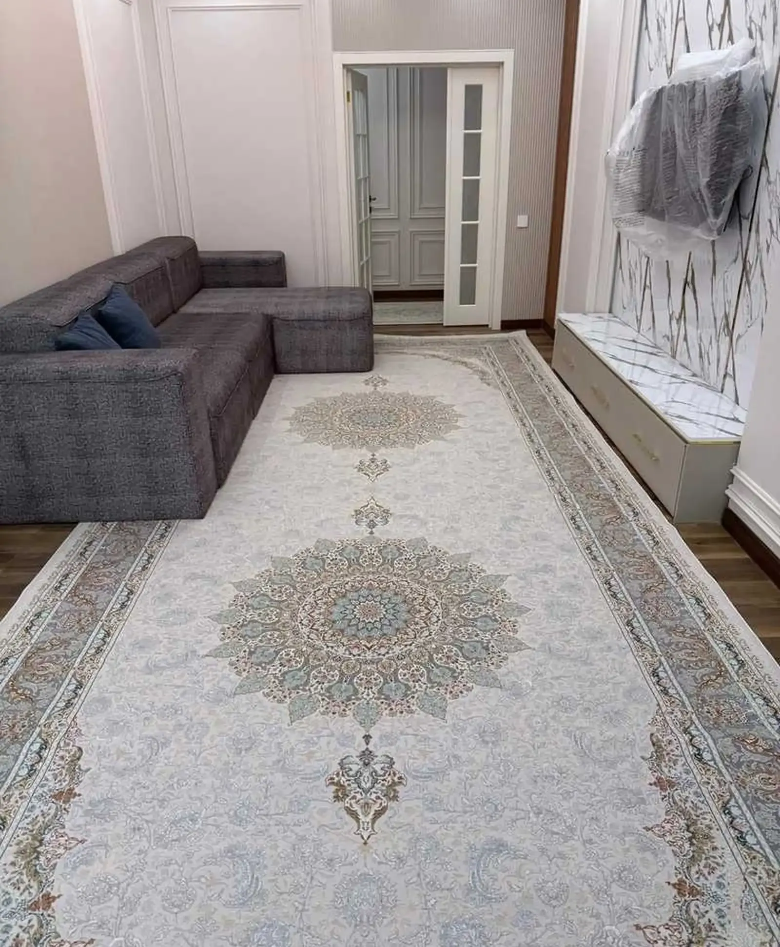 2-комн. квартира, 11 этаж, 74м², Гостиницаи Лотус