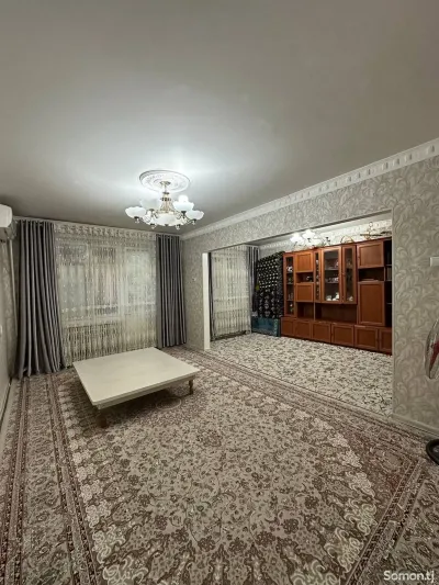 4-комн. квартира, 5 этаж, 75 м², Сино 102 Донишгохи Забонхо