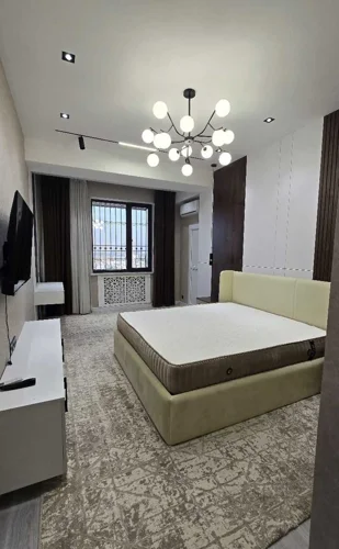 3-комн. квартира, 16 этаж, 98м², Сино 92 мкр