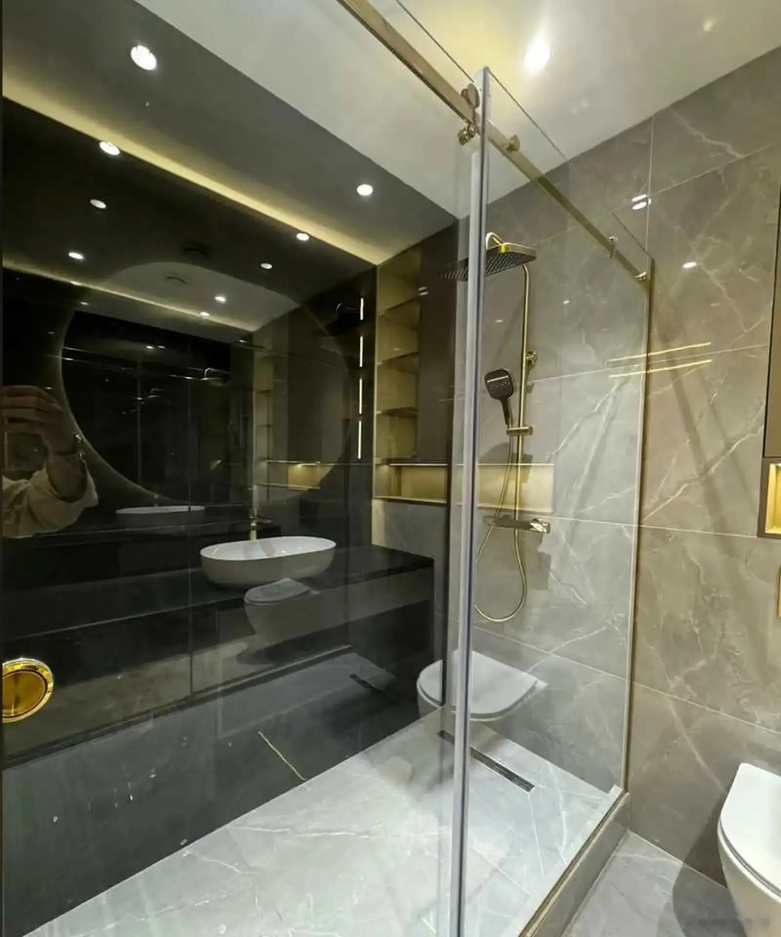 3-комн. квартира, 12 этаж, 135м², Дом печат доми ШОХ ПАЛАС