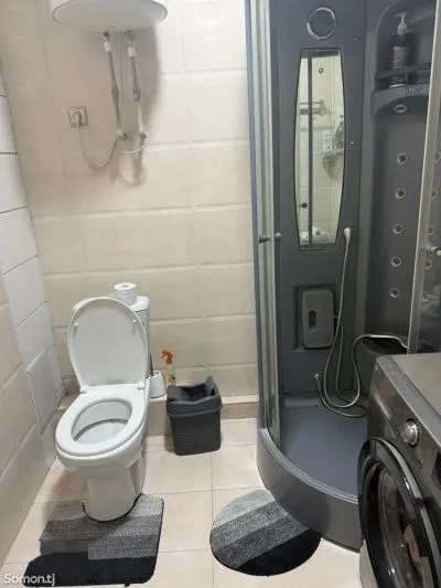 2-комн. квартира, 3 этаж, 60м², дом печать