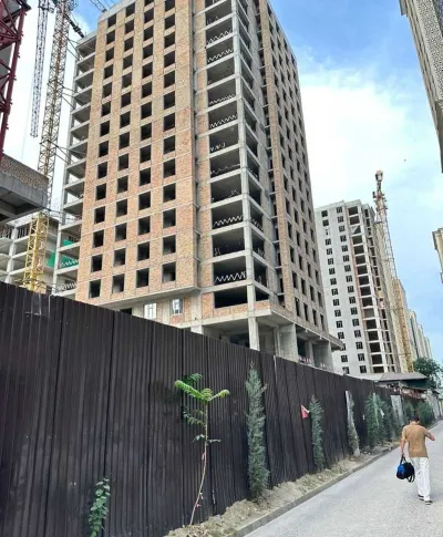 2-комн. квартира, 15 этаж, 89 м², Чулокчка, Дом Супермаркет Релакс