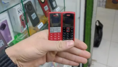 Nokia Mini 2sim Нет встроенной памяти