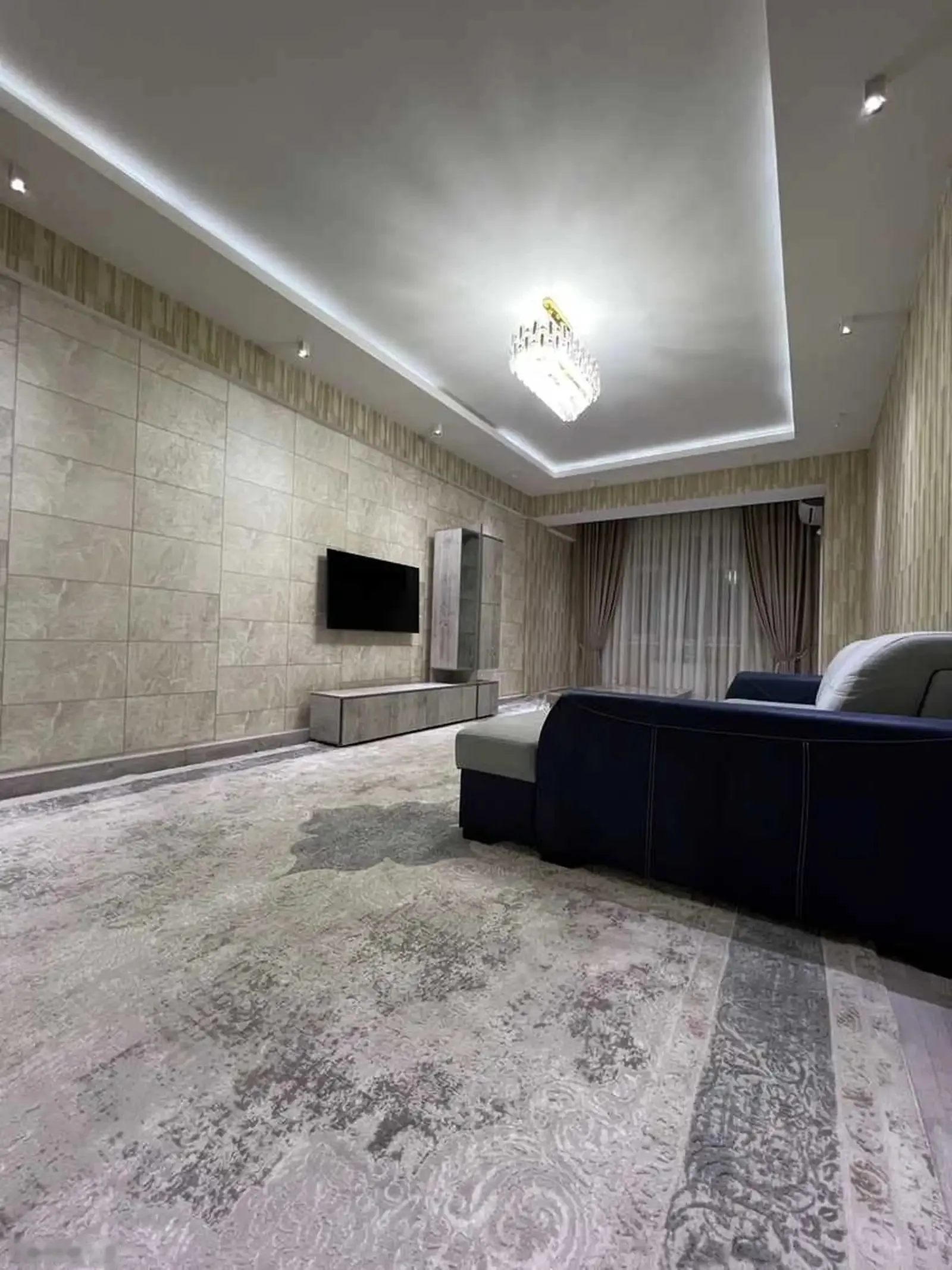 4-комн. квартира, 3 этаж, 140м², доми скичерс
