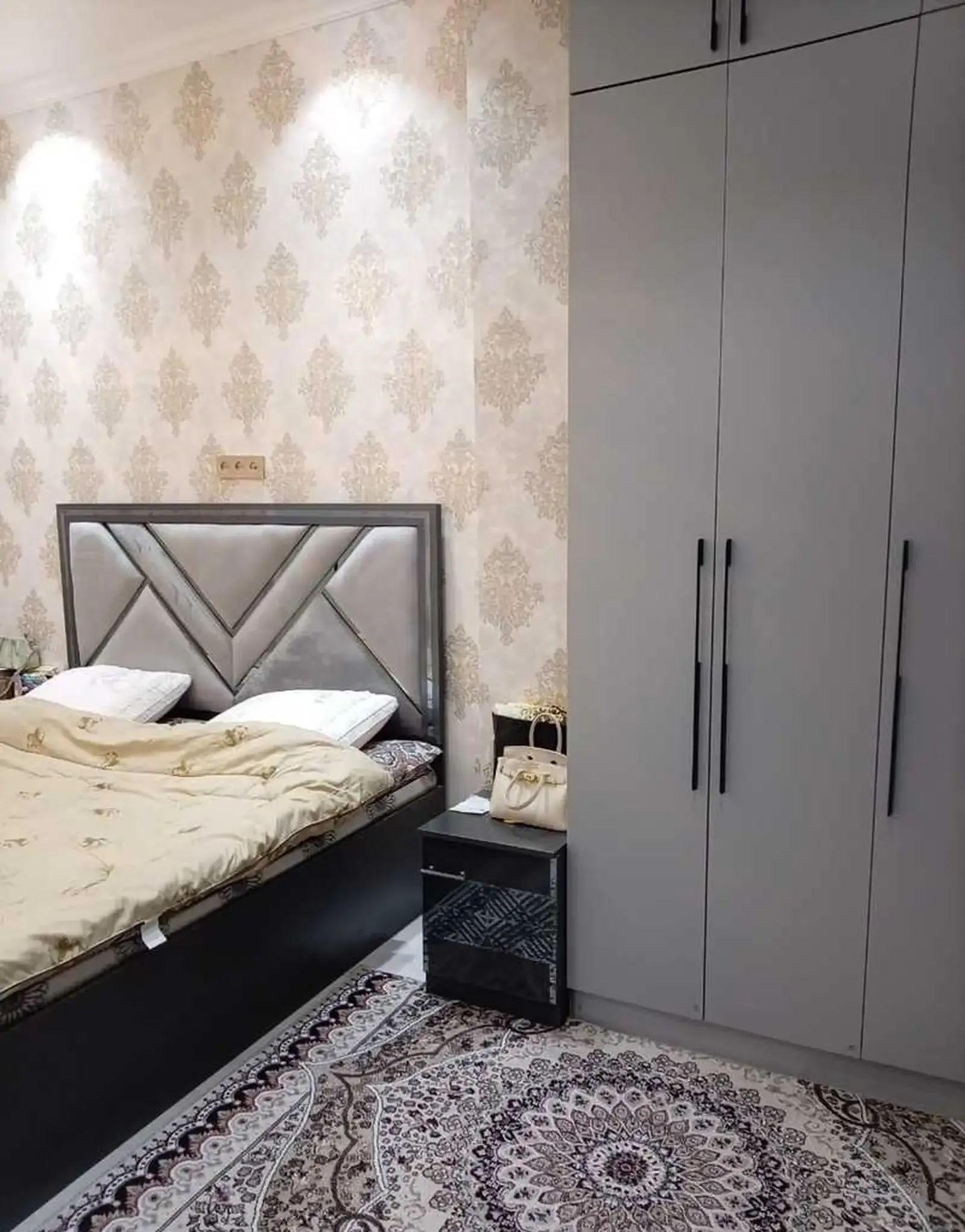 2-комн. квартира, 11 этаж, 66м², Профсоюз
