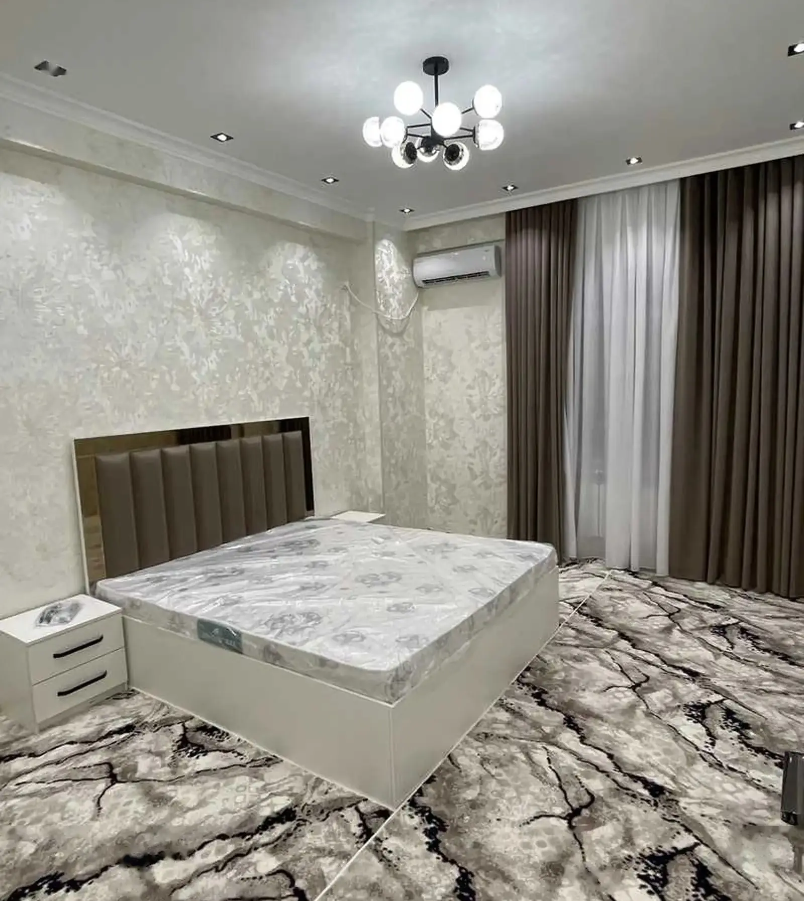2-комн. квартира, 4 этаж, 70м², Фирдавси