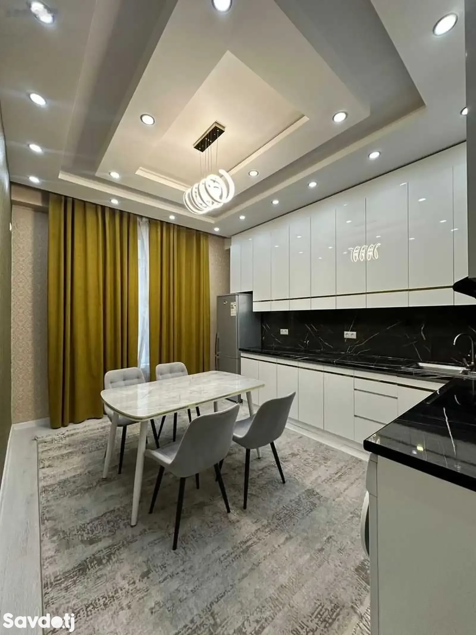 3-к квартира, 5 этаж, 120 м², Шохмансур, ру ба Садбарг, доми Гелос