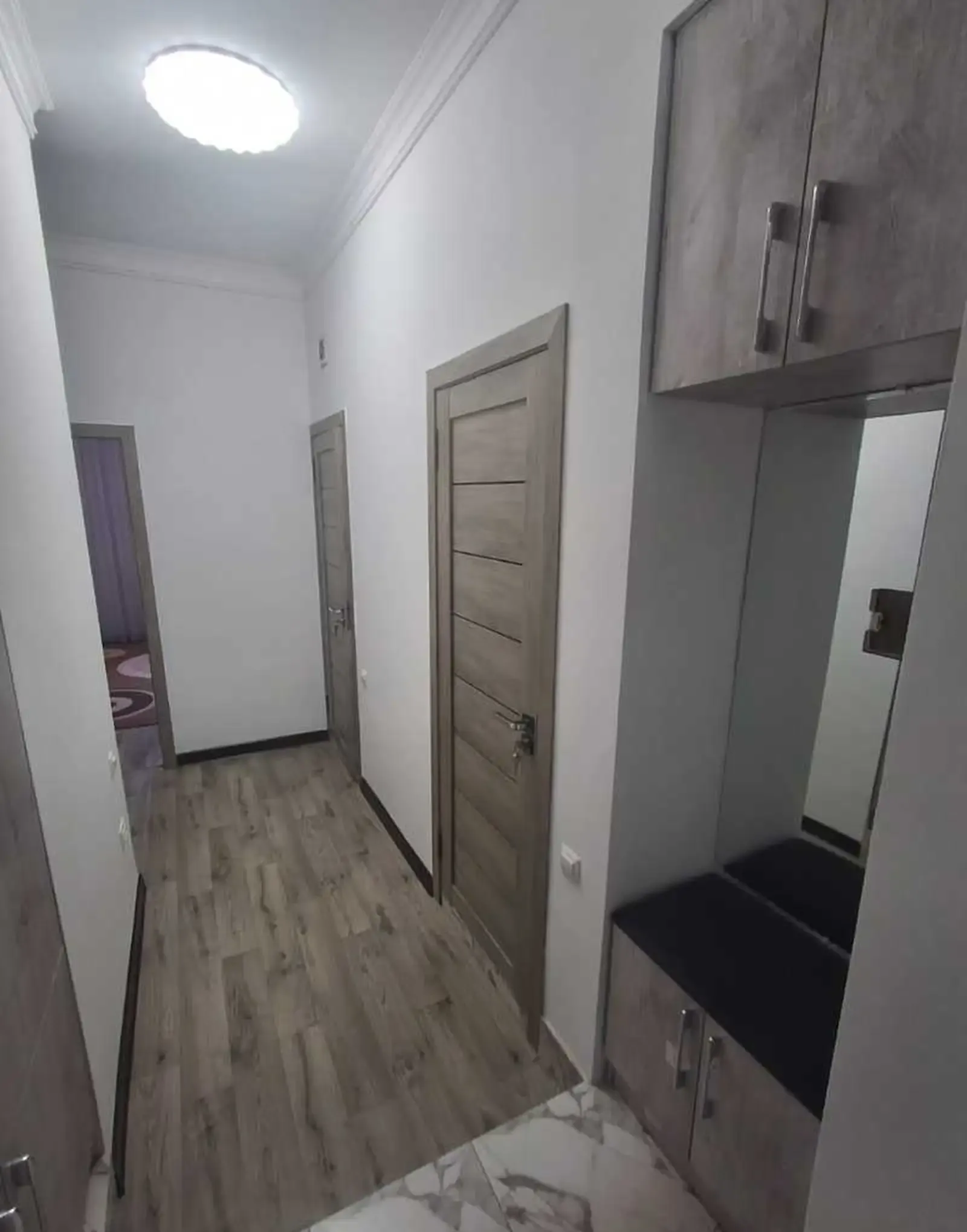 2-комн. квартира, 6 этаж, 60м², Бозори Мехргон