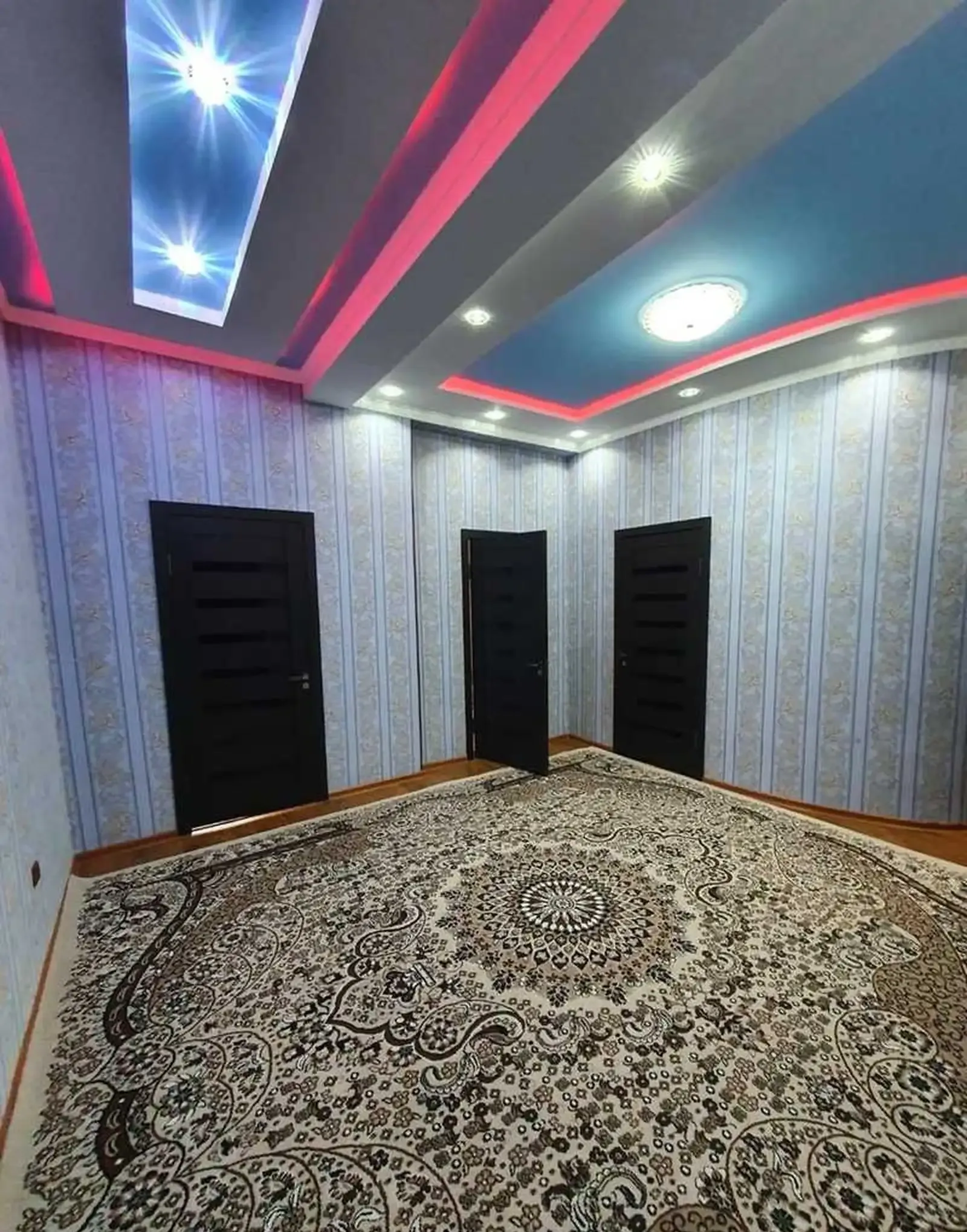 3-комн. квартира, 4 этаж, 100м², Зарафшон
