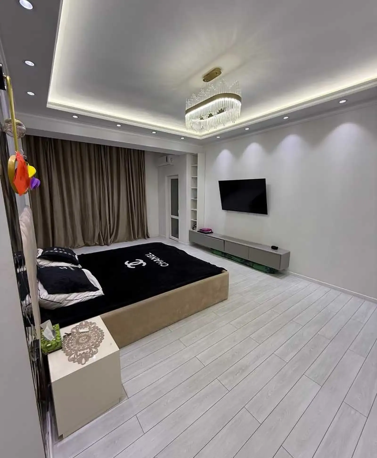 2-комн. квартира, 10 этаж, 97м², ОВИР