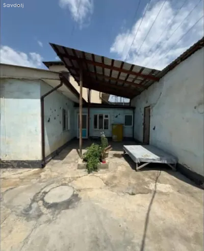 1-этажный, 5 комнатный дом, 650 м², Сомони