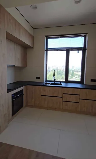 3-комн. квартира, 9 этаж, 83 м², Фирдавси