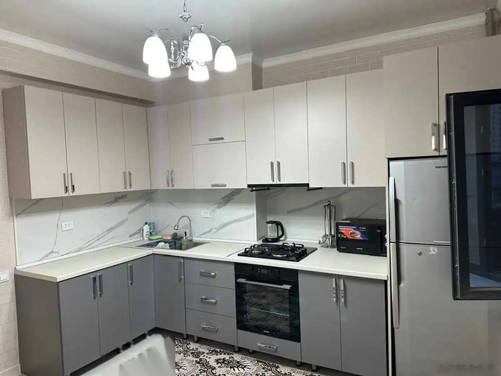 2-комн. квартира, 5 этаж, 90м², Битонка