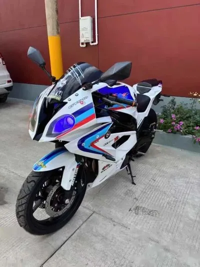 Мотоцикл BMW250RR