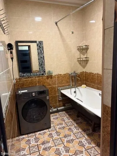 2-комн. квартира, 7 этаж, 70м², сино