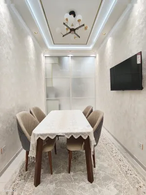 3-комн. квартира, 2 этаж, 117 м², Сино