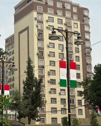 2-комн. квартира, 15 этаж, 56м², И Сомони