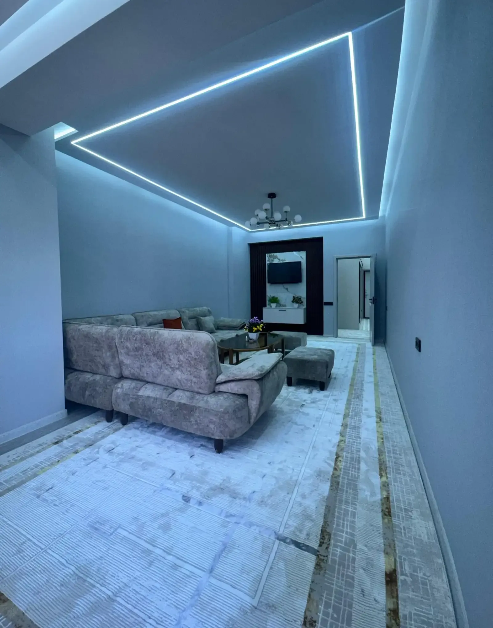 2-комн. квартира, 15 этаж, 88 м², Шохмансур