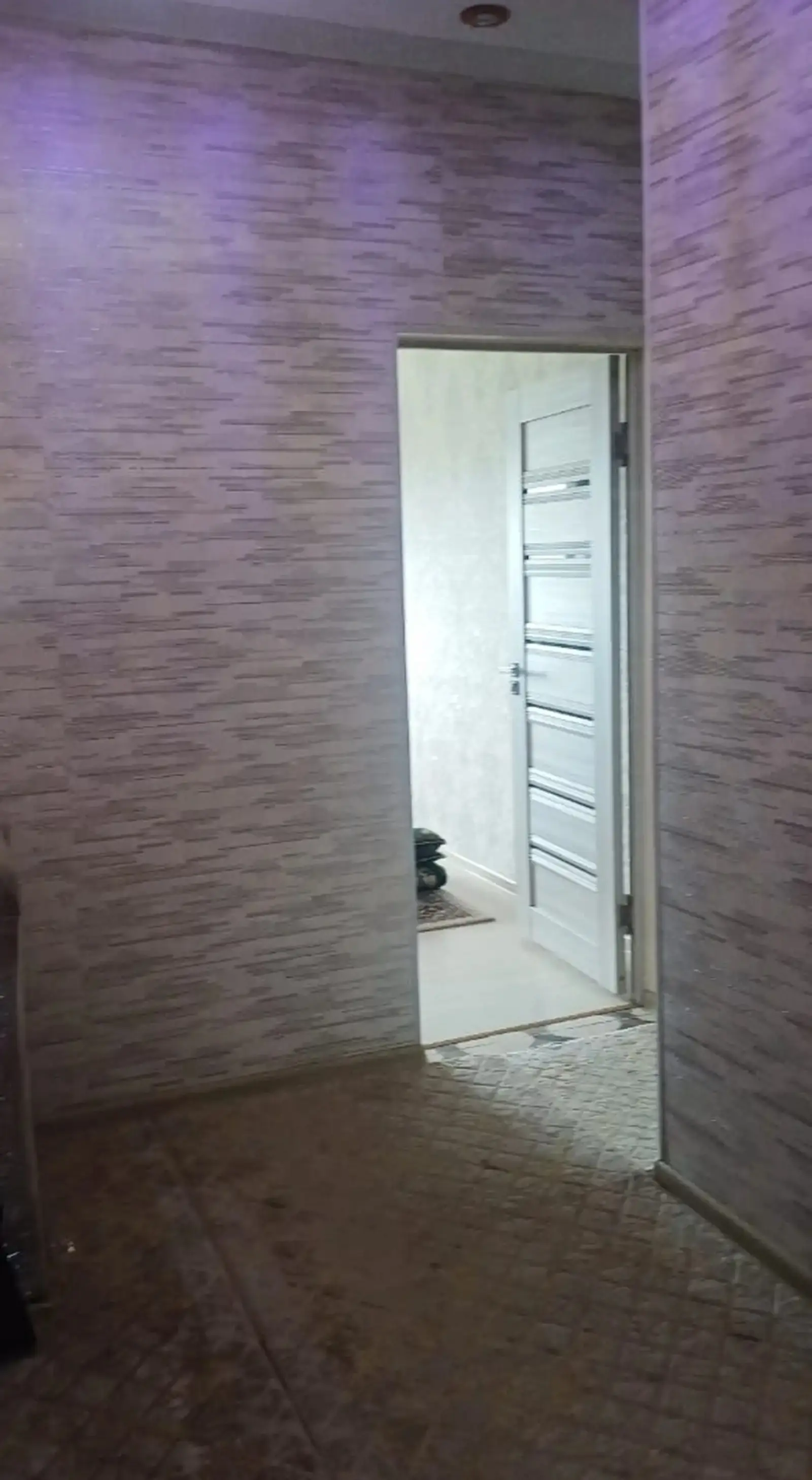 2-комн. квартира, 6 этаж, 68м², Гипразем