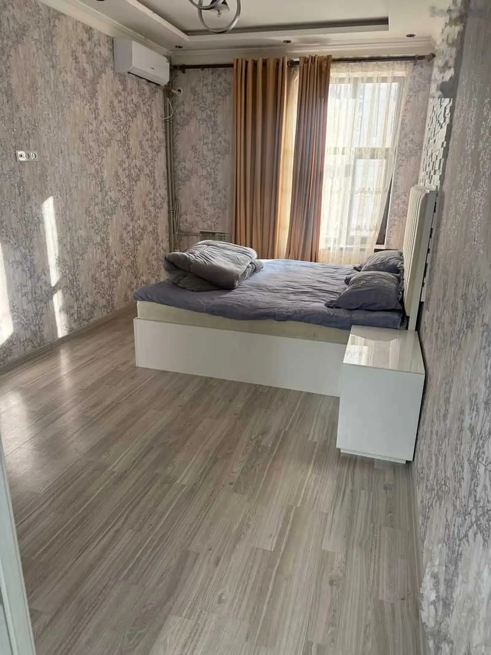 2-комн. квартира, 10 этаж, 60м², кучаи Айни