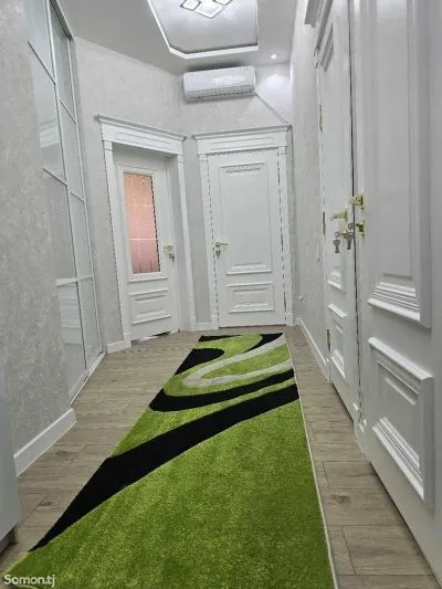 2-комн. квартира, 13 этаж, 70м², Шохмансур доми ватан