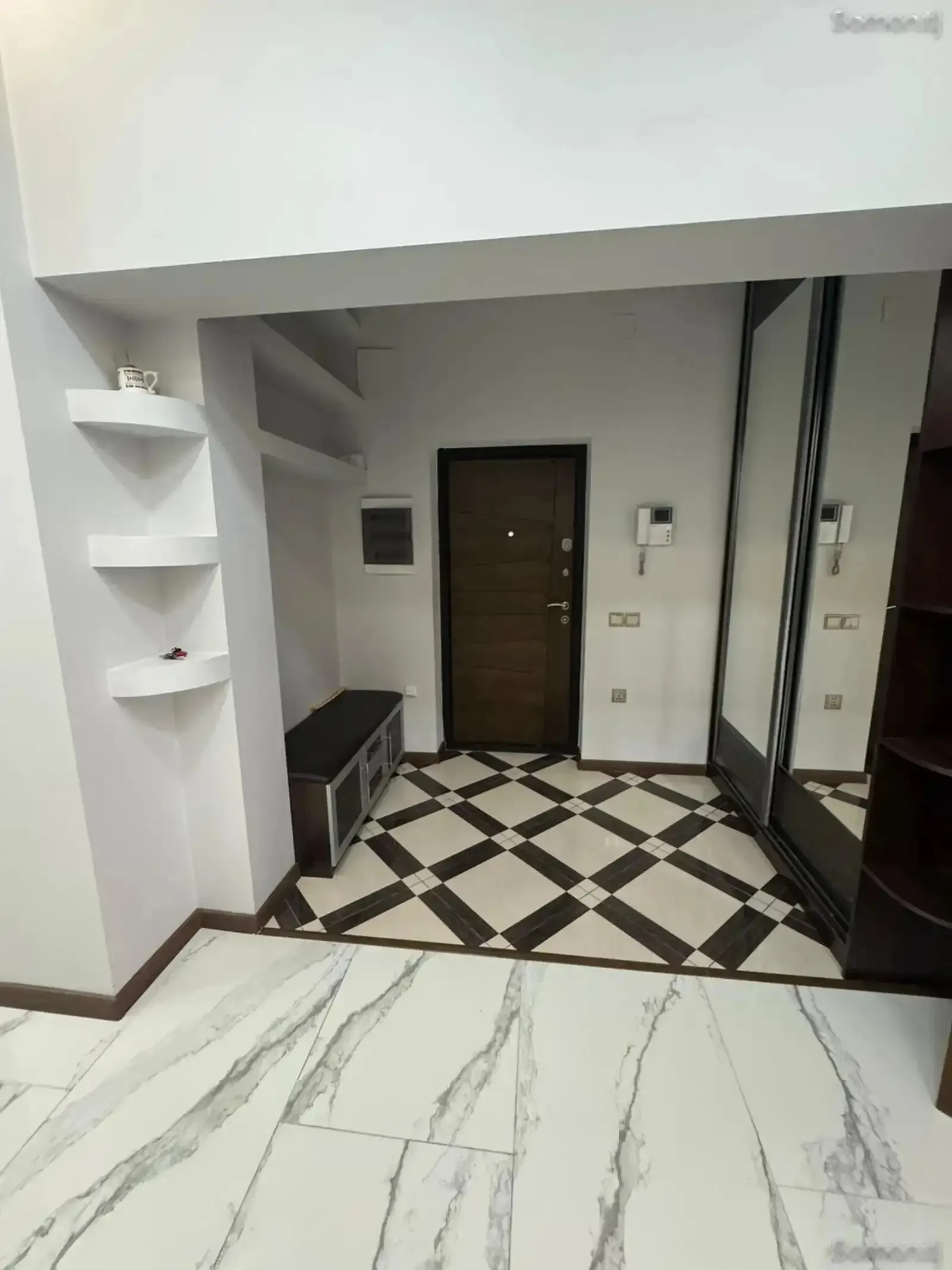 3-комн. квартира, 10 этаж, 107м², Шохмансур