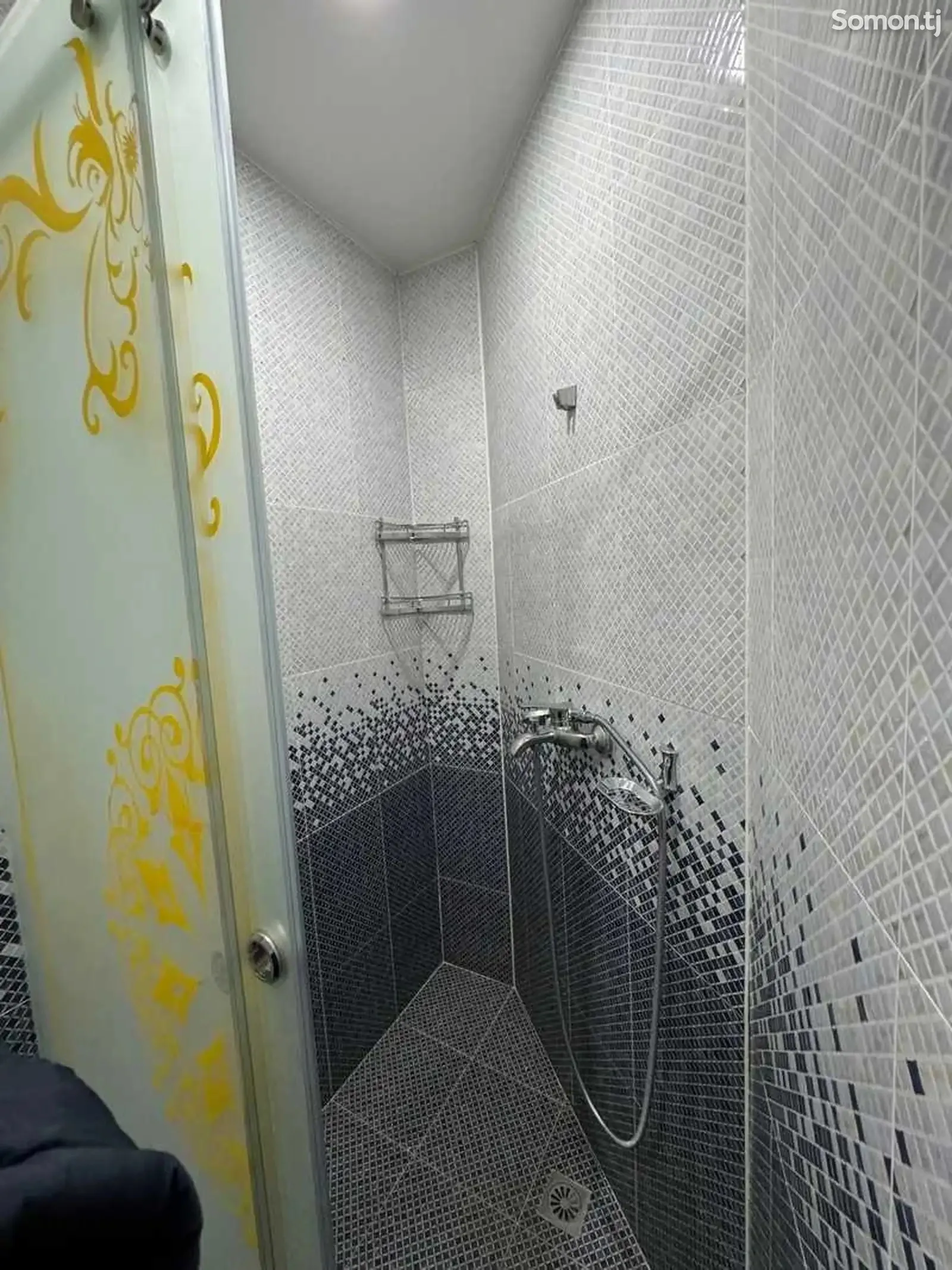3-комн. квартира, 10 этаж, 110м², чордома