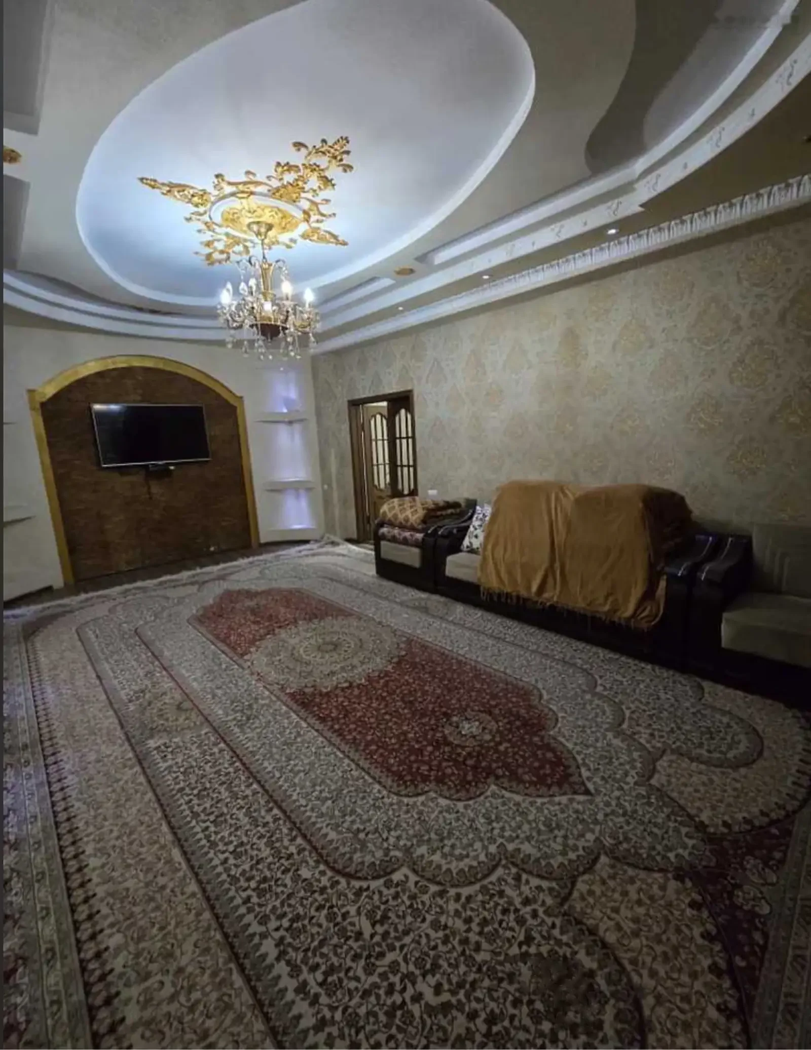 3-комн. квартира, 2 этаж, 130м², Домпечать