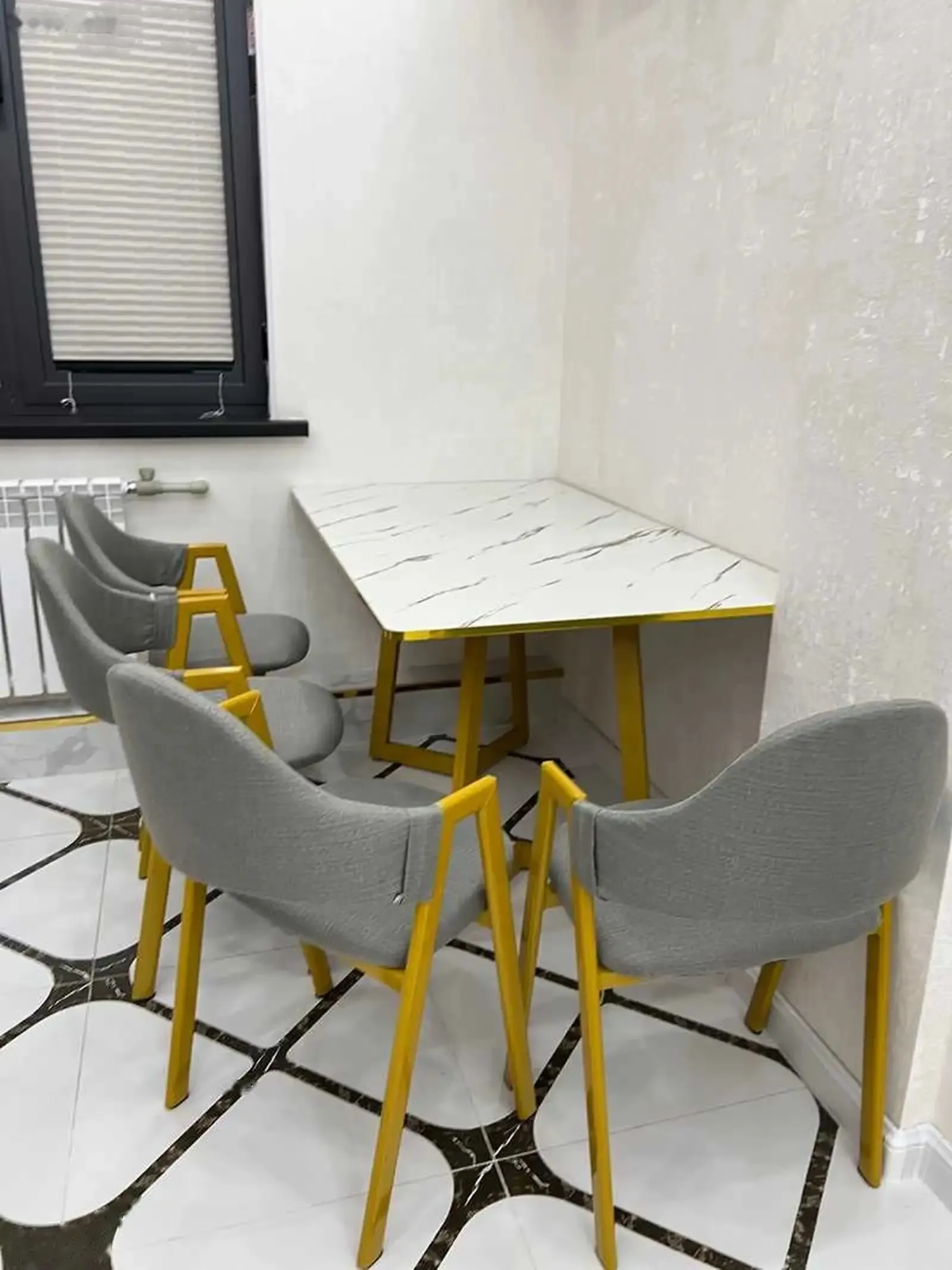 4-комн. квартира, 3 этаж, 138м², 102 мкр, пушти ресторани Шахриёр