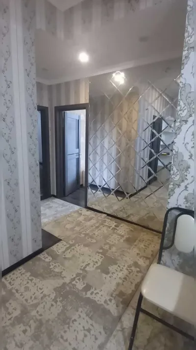 2-комн. квартира, 5 этаж, 67м², Садбарг, Ëкут
