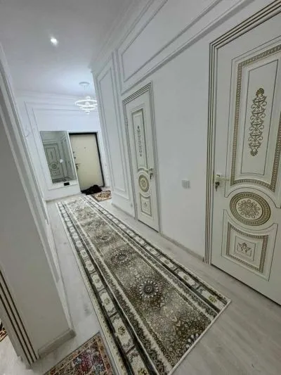 2-комн. квартира, 16 этаж, 81м², 112мкр
