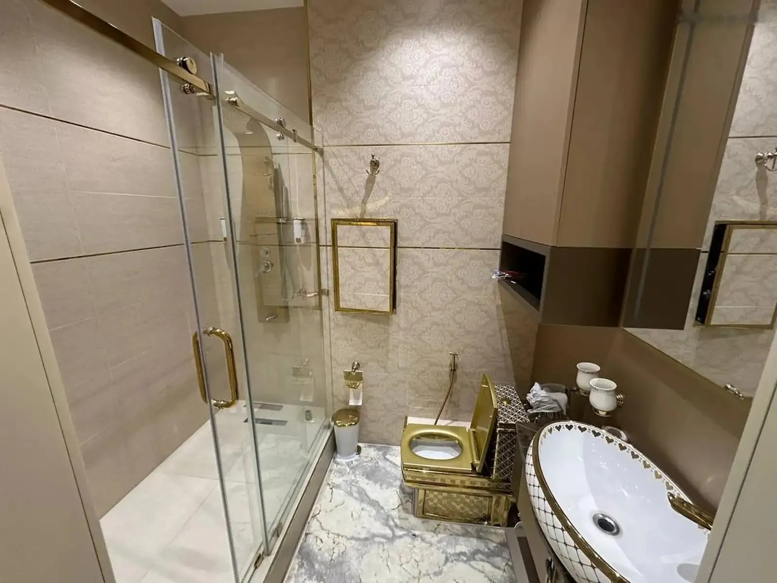 3-комн. квартира, 16 этаж, 232м², ру ба руи Аэрапорт доми Taj led