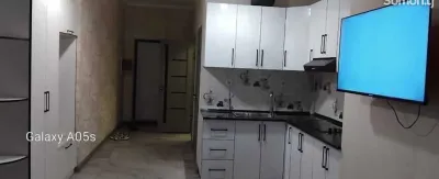 2-комн. квартира, 9 этаж, 67м², голубой экран