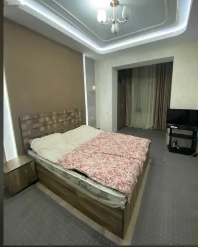 2-комн. квартира, 12 этаж, 70м², Шохмансур